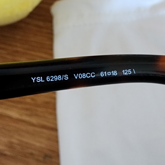 YSL Sunglasses - Picture 7 of 12